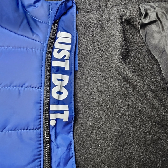 Nike Toddler Blue Long Sleeve Pockets Full Zip Puffer Jacket Size 2T - Picture 5 of 5